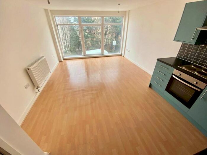 1 Bedroom Property To Rent In Skyline Barnsley, S70