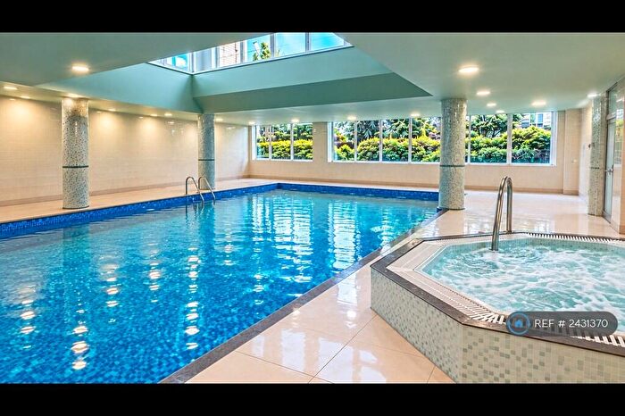 2 Bedroom Penthouse To Rent In St Davids Square, London, E14