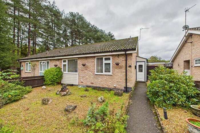 2 Bedroom Semi-Detached Bungalow For Sale In Juniper Close, Mildenhall, IP28