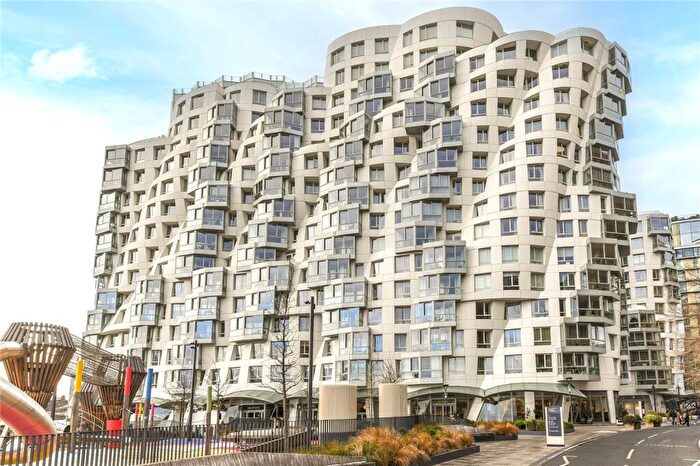 2 Bedroom Flat To Rent In Pico House, SW11