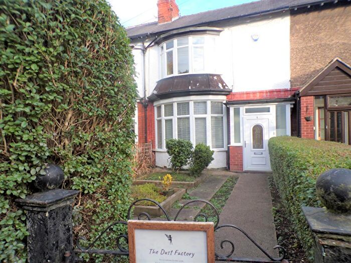 3 Bedroom Terraced House For Sale In Regina Crescent, Victoria Avenue, Hull, HU5