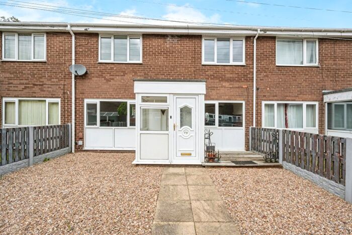 2 Bedroom Terraced House For Sale In Broomhouse Lane, Balby, Doncaster, DN4