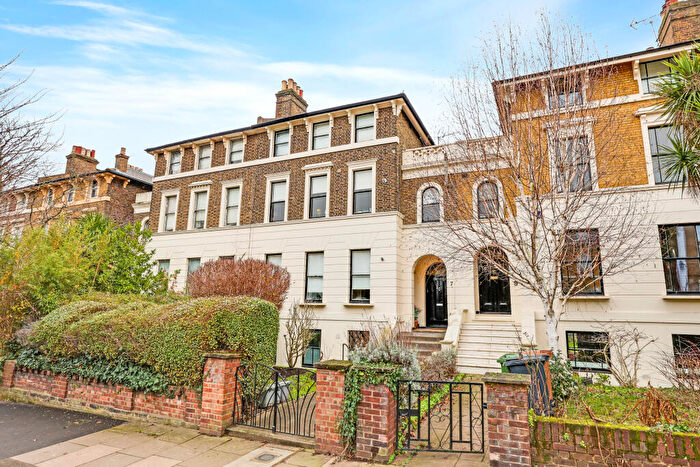 2 Bedroom Flat To Rent In Wickham Road, Brockley, (), SE4