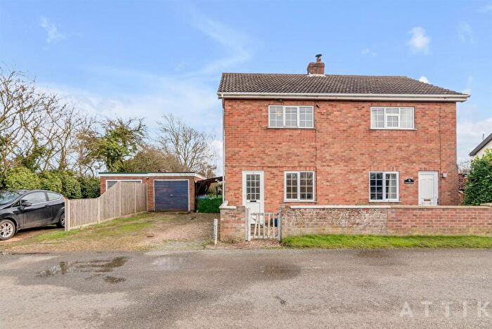 2 Bedroom Semi-Detached House For Sale In Broadway, Halesworth, IP19