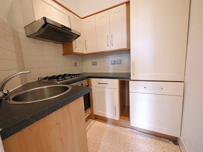 1 Bedroom Flat To Rent In Wardlaw Street, Gorgie, Edinburgh, EH11