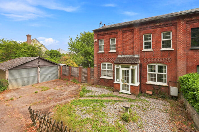 3 Bedroom Semi-Detached House For Sale In Forest Hall Road, Stansted, Essex, CM24