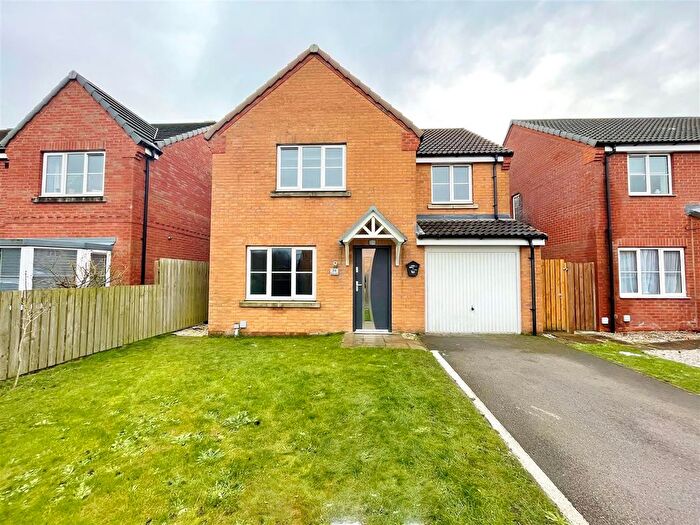 4 Bedroom Detached House To Rent In Spruce Way, Selby, YO8