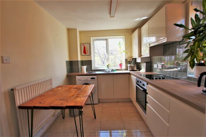 1 Bedroom Flat To Rent In Yeats Court, Tynemouth Road, Tottenham, London, N15