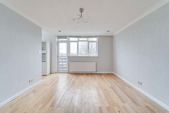 2 Bedroom Apartment To Rent In Haverstock Hill, Belsize Park, London, NW3