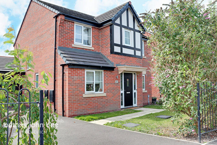 4 Bedroom Detached House For Sale In Wallenge Road, Middlewich, CW10