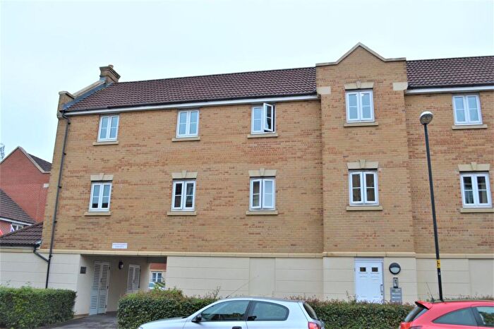 2 Bedroom Flat To Rent In Dickinsons Fields, Bedminster, Bristol, BS3