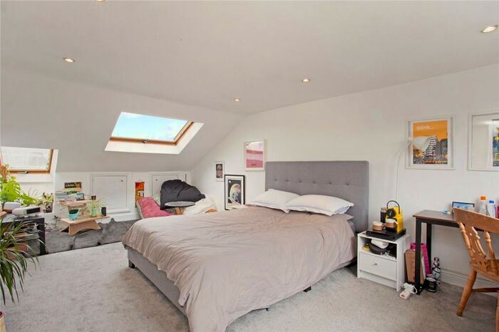 4 Bedroom Terraced House To Rent In Ivydale Road, London, SE15