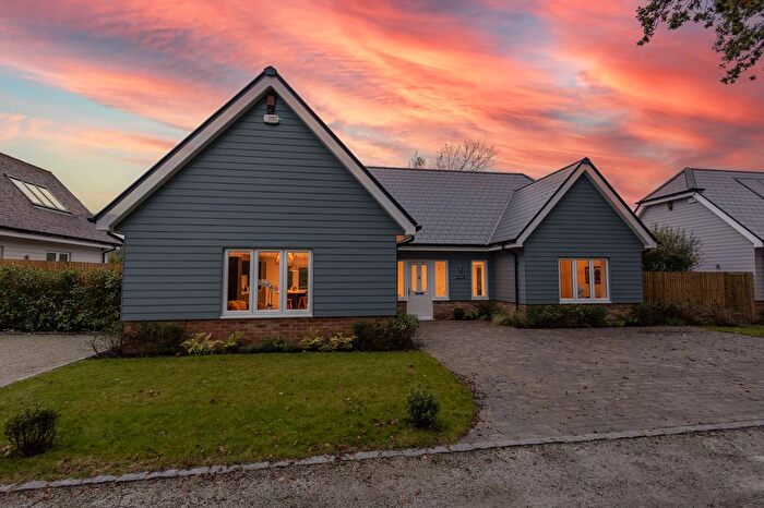 4 Bedroom Detached House For Sale In Little Surrenden, Bethersden, TN26