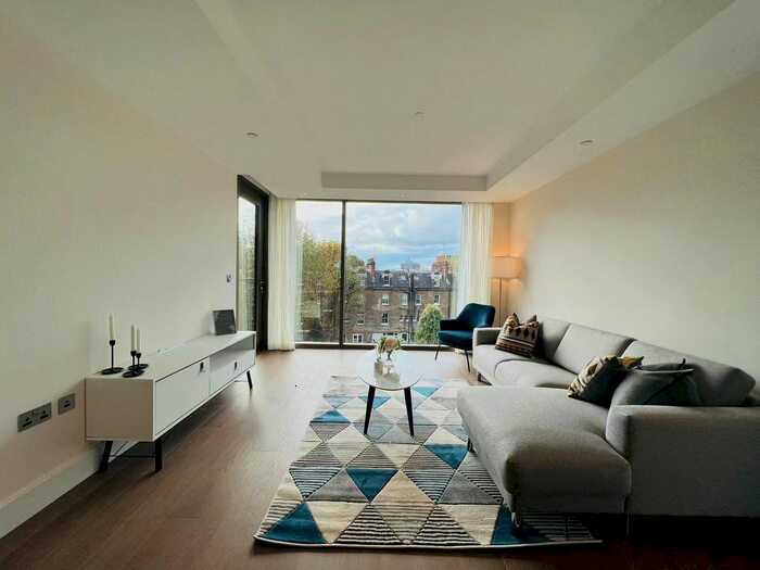 2 Bedroom Flat To Rent In Warwick Lane, London, W14