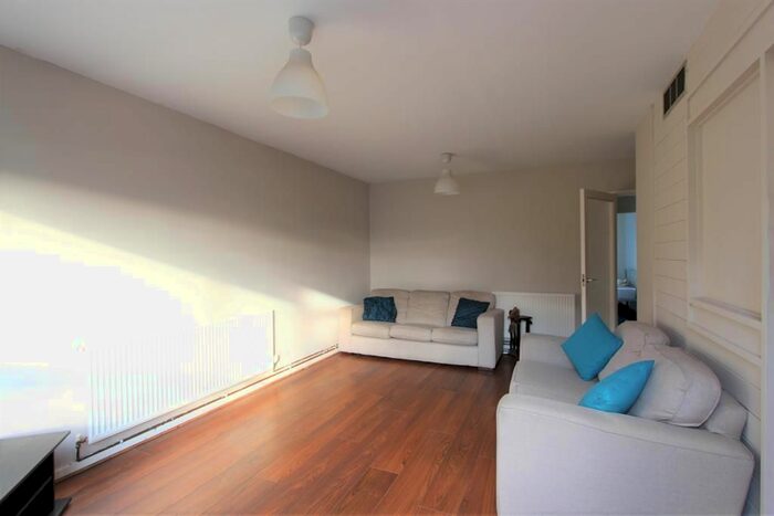 1 Bedroom Flat To Rent In Edgebrook Road, Sheffield, S7