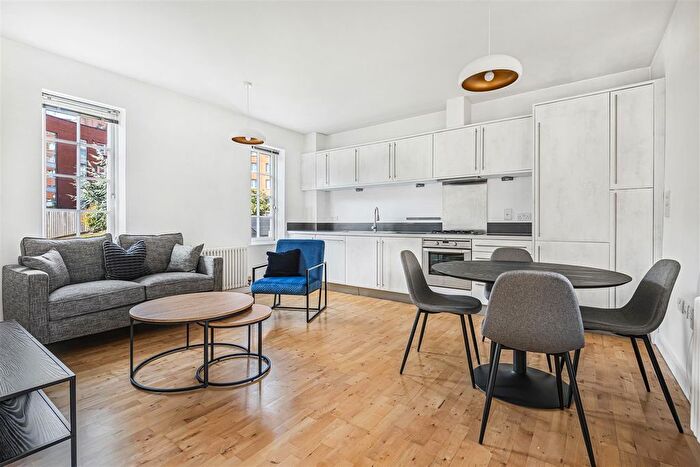 1 Bedroom Flat To Rent In Mount Carmel, Visi, Eden Grove, N7