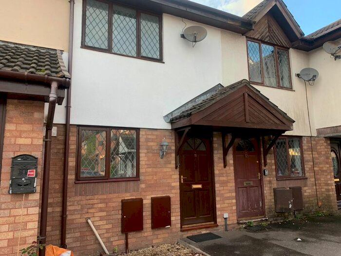 2 Bedroom Link Detached House To Rent In Heol Bryncwtyn, Pencoed, Bridgend, CF35