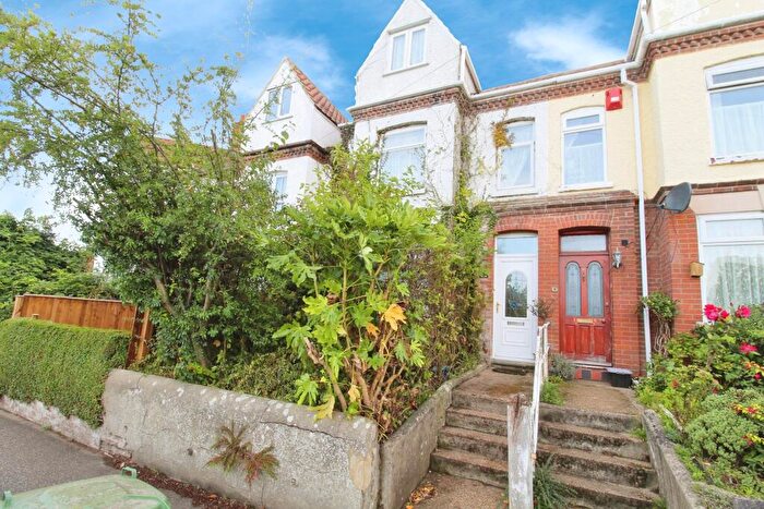 3 Bedroom Terraced House For Sale In Crossway Terrace, Norwich, NR13