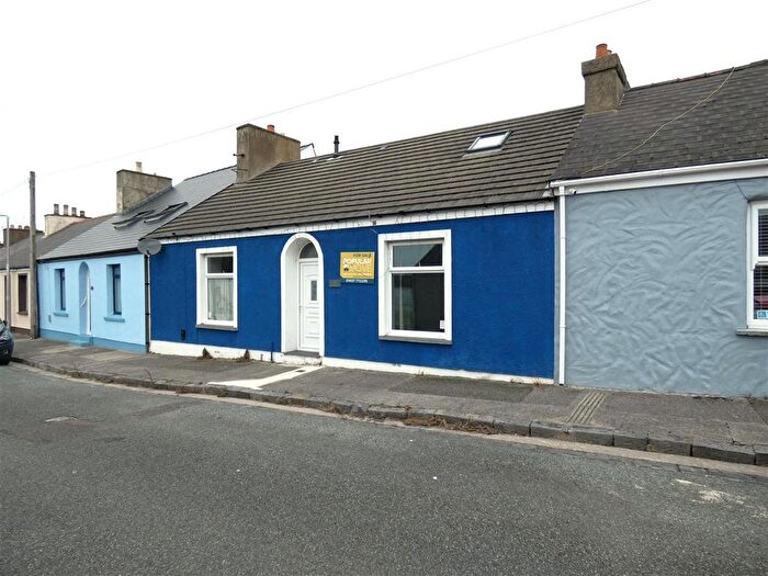 5 Bedroom Terraced House For Sale In North Street, Pembroke Dock, SA72