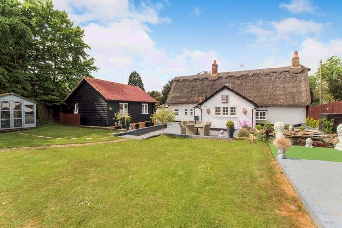 3 Bedroom Cottage For Sale In Church Street, Tempsford, SG19