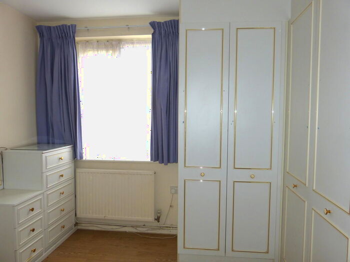1 Bedroom Flat For Sale In Birnbeck Court, Finchley Road, Temple Fortune, NW11