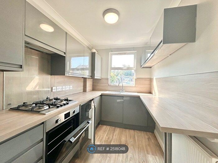 1 Bedroom Flat To Rent In Mote Road, Maidstone, ME15