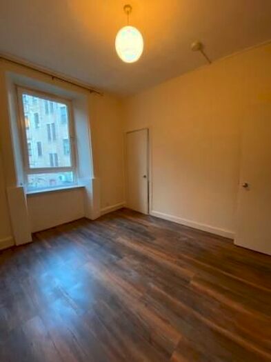 1 Bedroom Flat To Rent In /, Newlands Road, Glasgow, G44