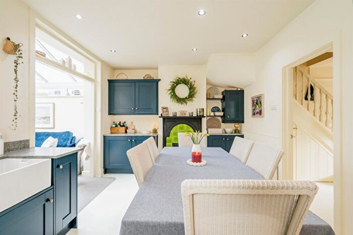 3 Bedroom Terraced House For Sale In Canning Road, Bognor Regis, PO22
