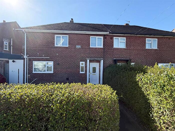 3 Bedroom Semi-Detached House To Rent In Kings Drive, Thingwall, Wirral, CH61