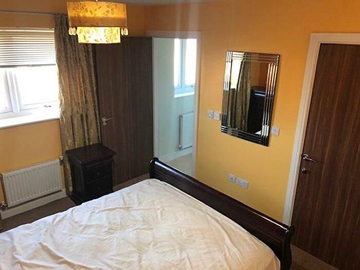 4 Bedroom Semi-Detached House To Rent In Hawksbill Way, Peterborough, PE2
