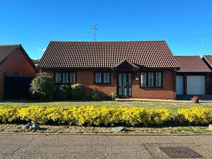 3 Bedroom Detached Bungalow For Sale In Thorpe Lea Road, Peterborough, PE3