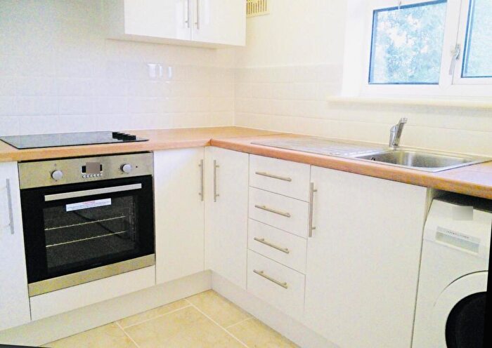 1 Bedroom Apartment To Rent In Milton Road, Cambridge, CB4