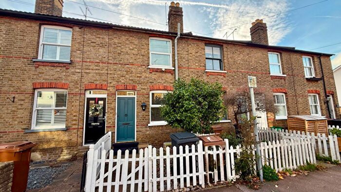 2 Bedroom Terraced House To Rent In South Primrose Hill, Chelmsford, CM1