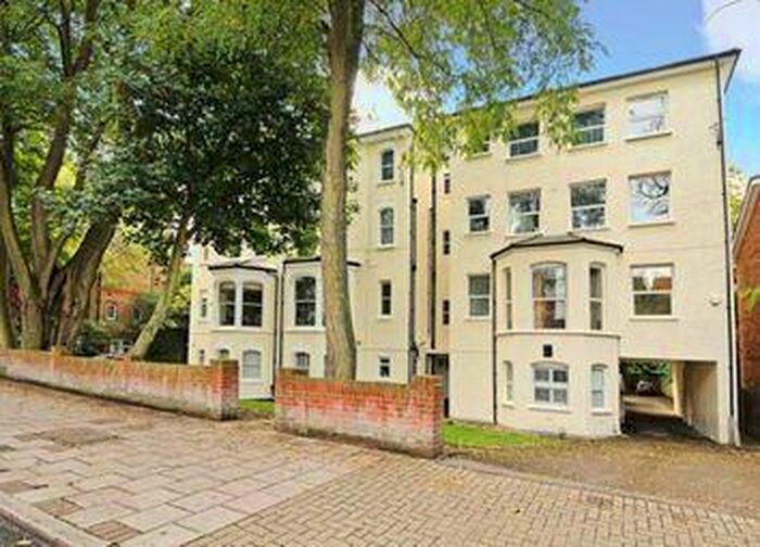 1 Bedroom Flat To Rent In Kingsway Court, - Widmore Road, Bromley, BR1