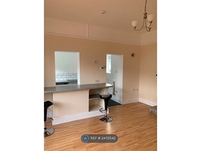 1 Bedroom Flat To Rent In Newton Lane, Chester, CH2
