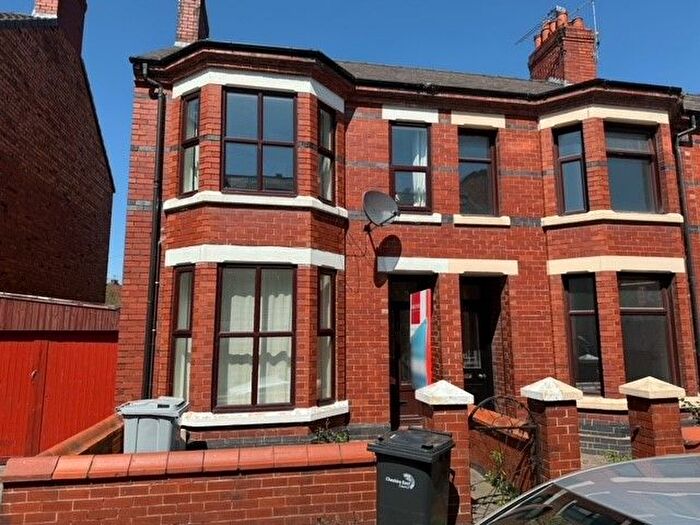 3 Bedroom Terraced House To Rent In Earle Street, Crewe, CW1
