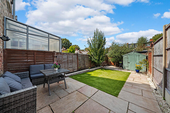 3 Bedroom Terraced House For Sale In Mellows Road, Wallington, SM6