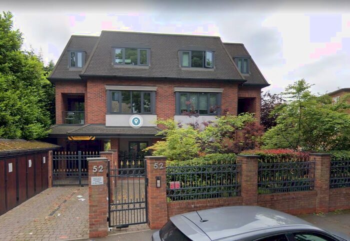 2 Bedroom Apartment To Rent In Ashley Lane, Hendon, NW4