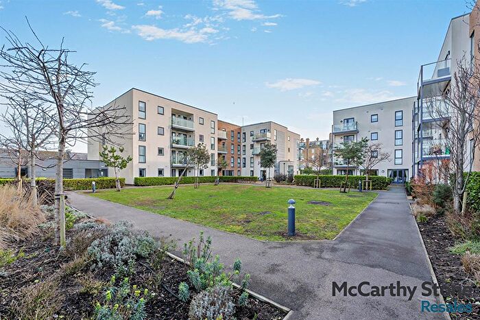 2 Bedroom Flat For Sale In Neptune House, Heene Road, Worthing, BN11