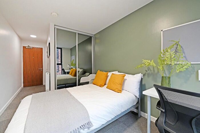 5 Bedroom Apartment To Rent In Arundel Street, Sheffield, S1