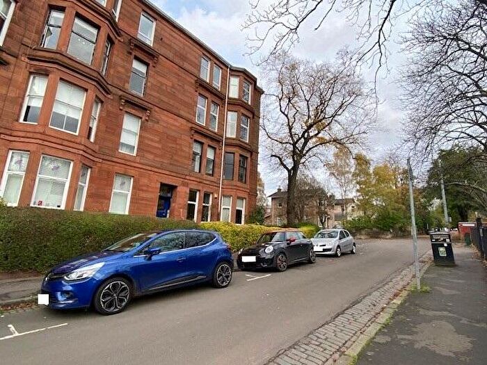 1 Bedroom Flat To Rent In Turnberry Road, Hyndland, G11