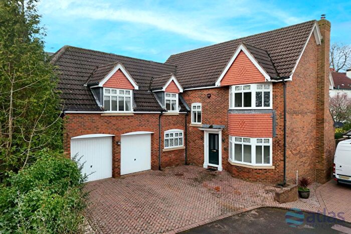 4 Bedroom Detached House For Sale In Hillside Drive, Woolton, L25