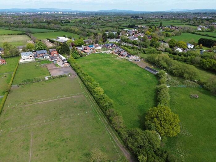 3 Bedroom Detached Bungalow For Sale In Chain House Lane, Whitestake, PR4