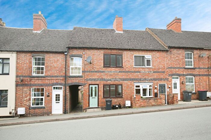 3 Bedroom Terraced House For Sale In Long Street, Dordon, B78