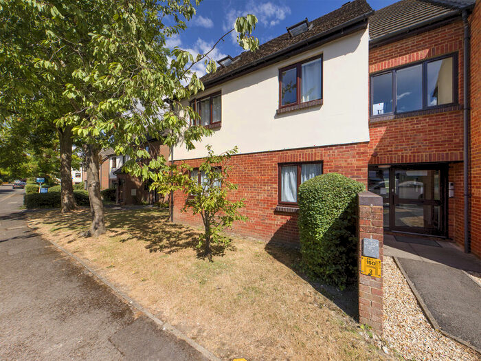 2 Bedroom Flat To Rent In Windrush Court, Windrush Drive, High Wycombe, HP13