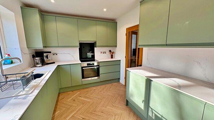 3 Bedroom Detached House For Sale In Wyatt Close, Martin, Lincoln, LN4