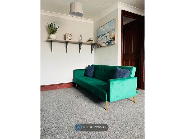 1 Bedroom Flat To Rent In Whitby House, Lowestoft, NR33
