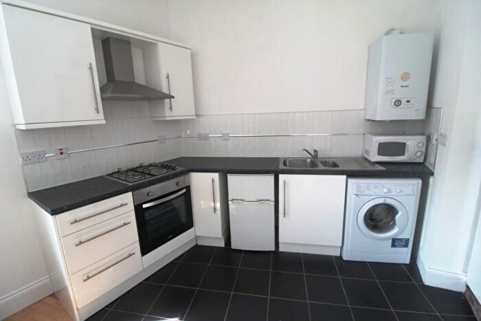 1 Bedroom Flat To Rent In Mill Lane, Macclesfield, SK11