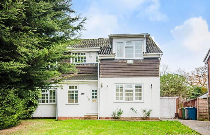 4 Bedroom Detached House For Sale In Highbanks Road, Hatch End, Pinner, HA5