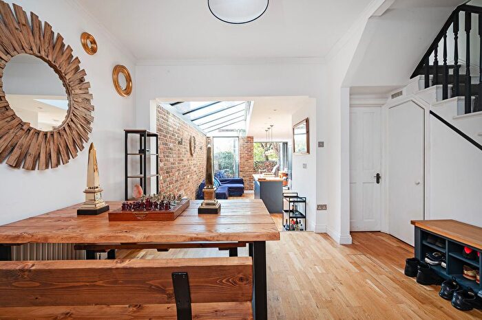 5 Bedroom Property For Sale In Hassett Road, Homerton, London, E9